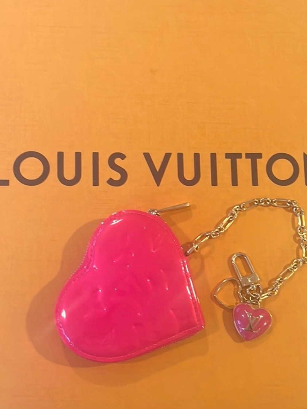 Louis Vuitton Heart Vernis coin case/bag charm💖